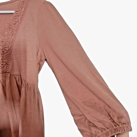Derek & Heart  boho dark blush pink, knit lace  crochet top, 3/4 sleeve,… - Picture 3 of 4